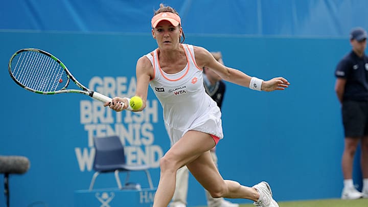 Top seed Agnieszka Radwanska loses opener at Eastbourne