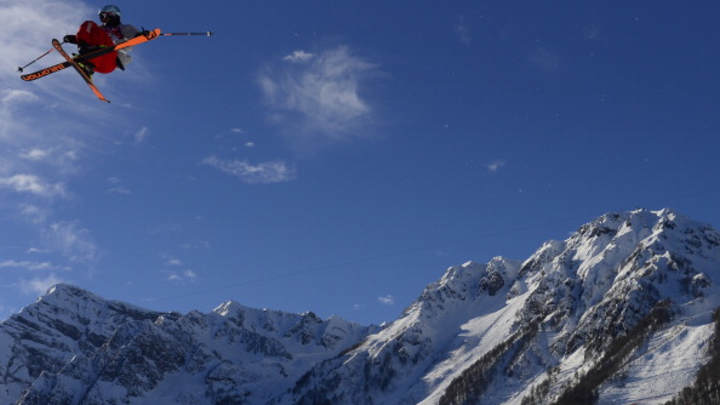 U.S. Olympian Nick Goepper Honored With Custom Lifelike Donut