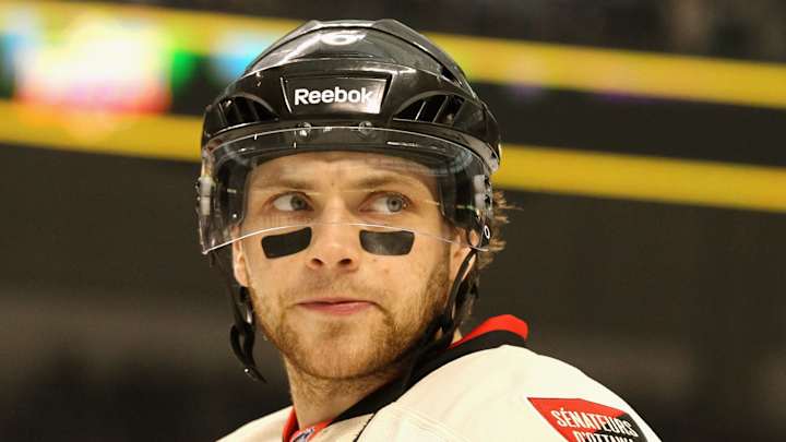 Senators forward Bobby Ryan signs seven-year extension