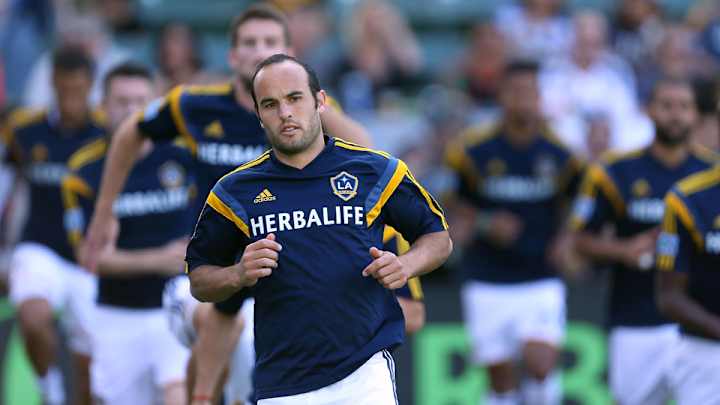 Watch: Landon Donovan makes fun of his World Cup snub in an ad – again