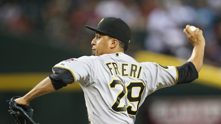 Rays sign RHP Ernesto Frieri to 1-year deal Rays sign RHP Ernesto Frieri to 1-year deal