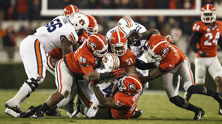 Georgia thrashes Auburn behind a renewed defense and running game