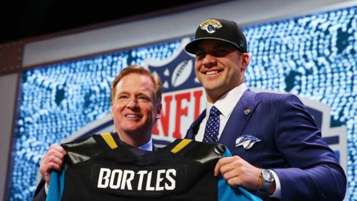 Jaguars GM: Blake Bortles to back up Chad Henne in 2014