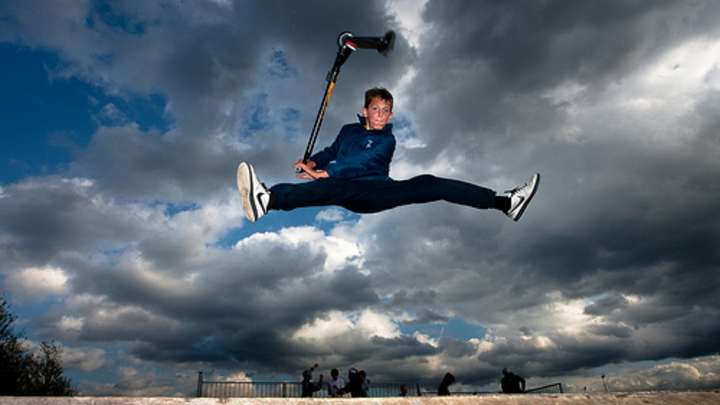 120 Sports Extreme: Sick Scooter Spins and Freestyle Moves