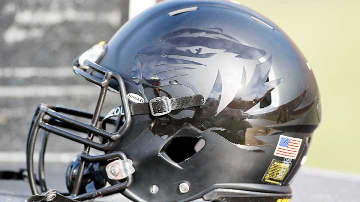 Memphis defensive coordinator Barry Odom accepts same role at Missouri