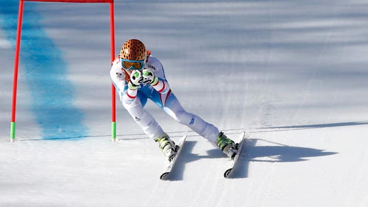 Fenninger wins Olympic super-G; Hoefl-Riesch 2nd
