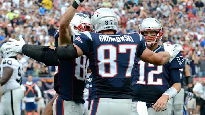 'Kowski's score all the points in Raiders-Patriots game 'Kowski's score all the points in Raiders-Patriots game