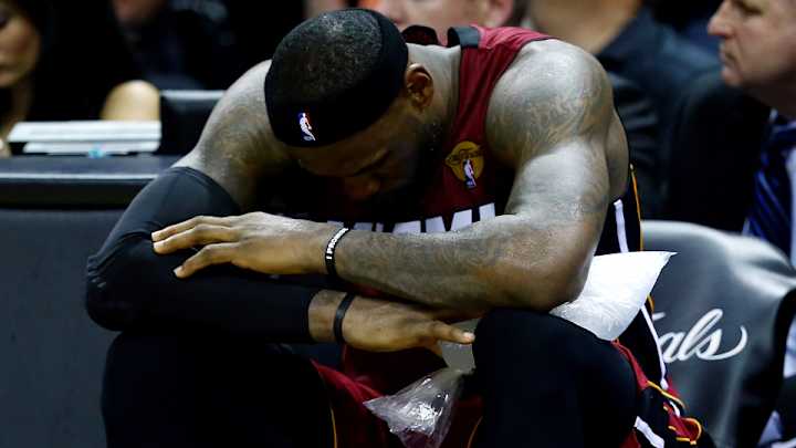NBA auctions LeBron James' Finals 'Cramp Game' jersey for $50,020