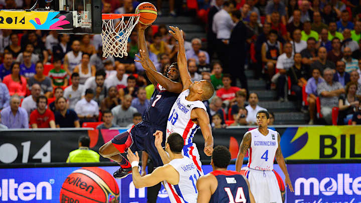 Buoyed by play inside, USA makes easy work of Dominican Republic