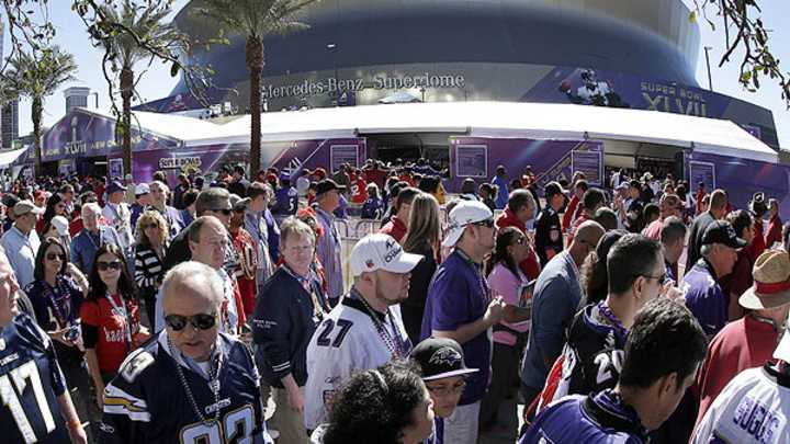 New Orleans favored to host 2018 Super Bowl over Indianapolis, Minneapolis