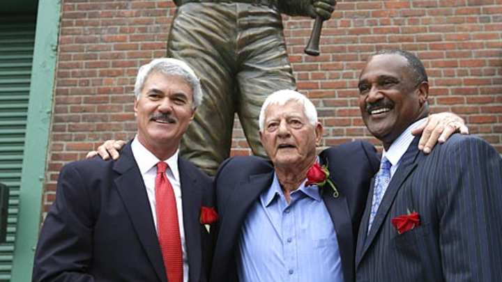 Sports Figures With Their Own Statues Sports Figures With Their Own Statues