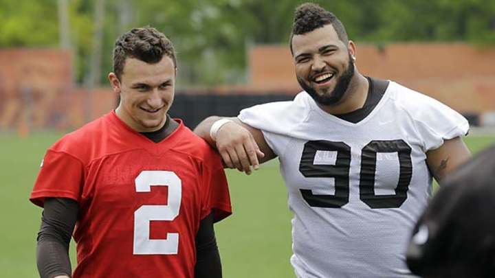 Browns head coach Mike Pettine: Jersey sales won't determine our depth chart