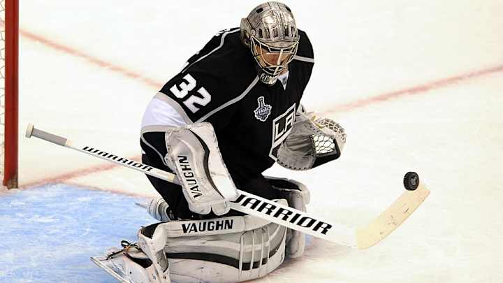 L.A. Kings goaltender Jonathan Quick has surgery on wrist