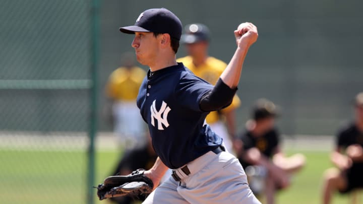 Report: A's invite switch pitcher Pat Venditte to spring training