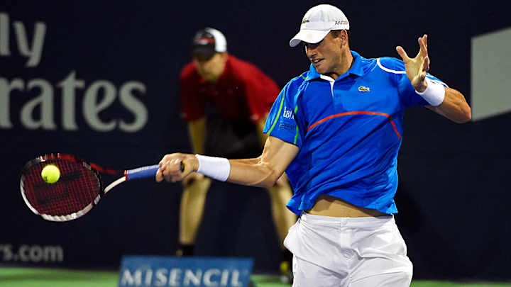 John Isner upset again, falls to Ivan Dodig in Rogers Cup opener