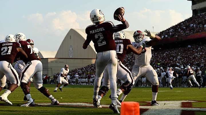 Browns' Johnny Manziel throwing first pitch at Indians game