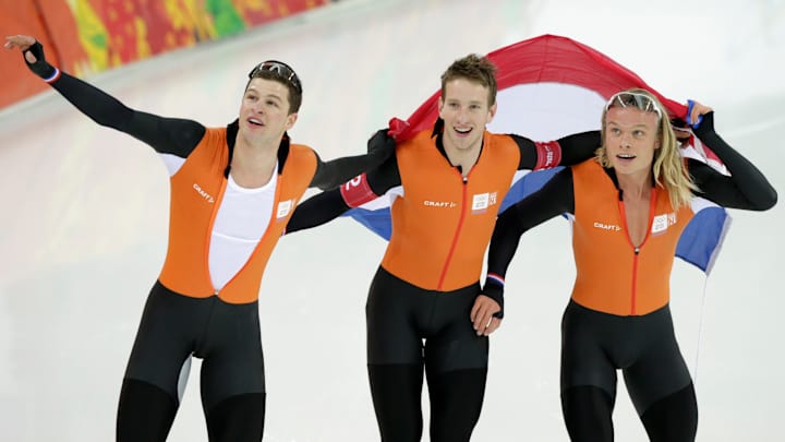 Dutch close Olympic speedskating with 2 more golds