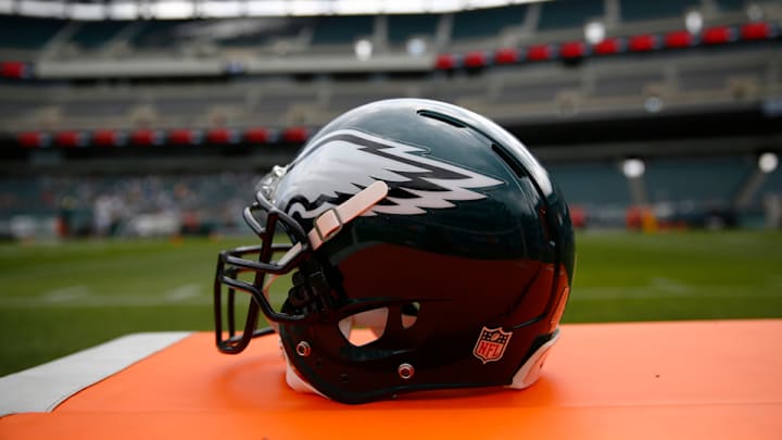 Eagles awoken by 2:30 a.m. fire alarm in San Francisco