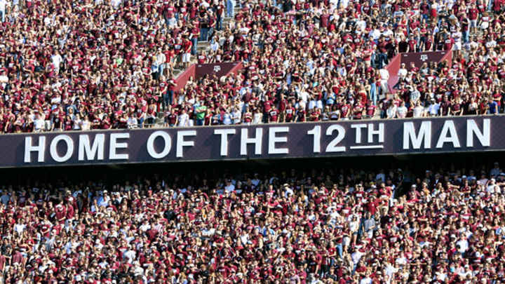 Texas A&M Loses Top 2023 QB Recruit Eli Holstein