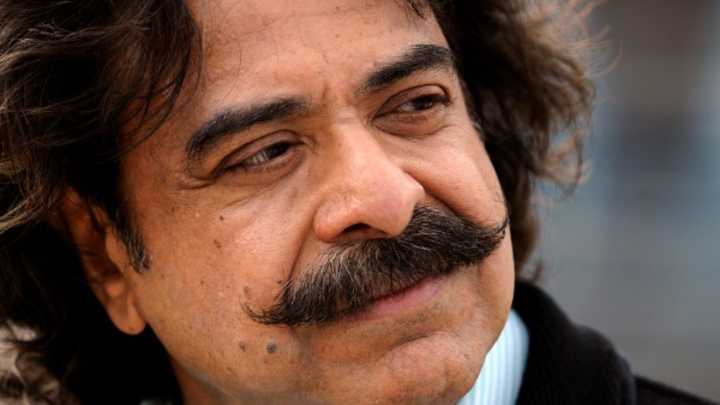 Jaguars owner Shad Khan says team will draft a quarterback Jaguars owner Shad Khan says team will draft a quarterback