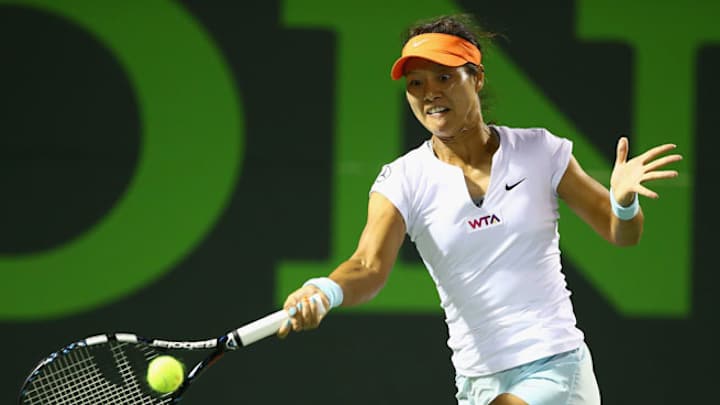 Li Na advances to Sony Open finals over Dominika Cibulkova