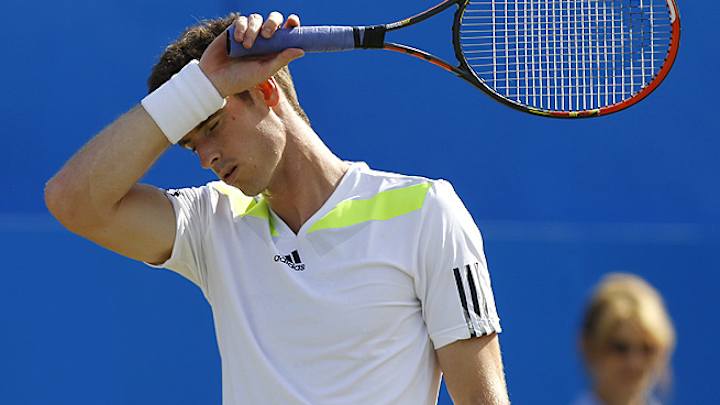 Murray stumbles out in the third round at Queen's Club