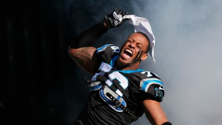 Panthers DE Greg Hardy in custody for alleged domestic violence