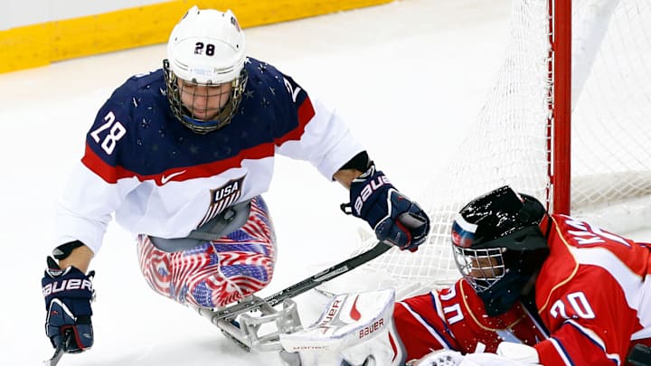 US beats Russia in Sochi Paralympics hockey final