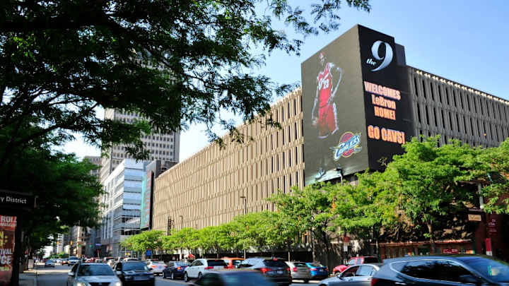 Report: Cavaliers sell out season tickets after LeBron James announces return