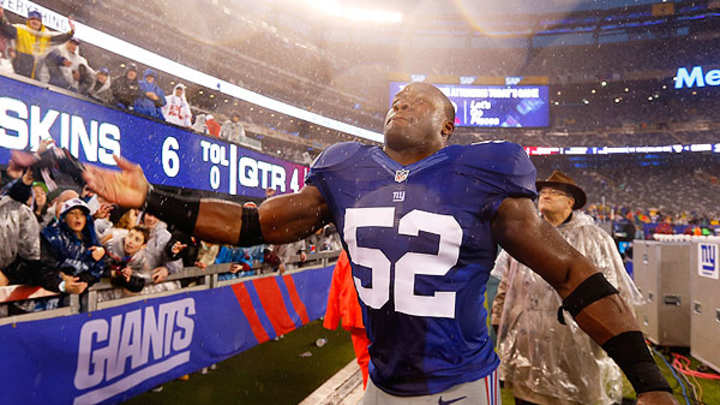 Giants linebacker Jon Beason has fracture in right foot, faces 12-week recovery Giants linebacker Jon Beason has fracture in right foot, faces 12-week recovery