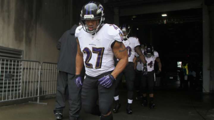 Summons: Ravens RB Ray Rice knocked fiancée unconscious