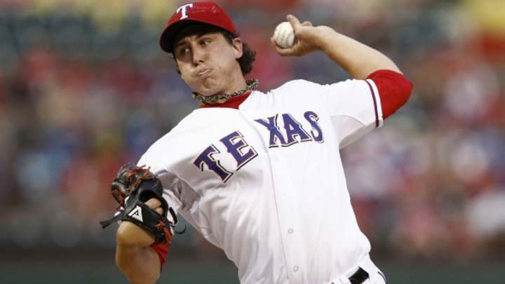Rangers pitcher Derek Holland undergoes knee surgery, out up to 3 months Rangers pitcher Derek Holland undergoes knee surgery, out up to 3 months
