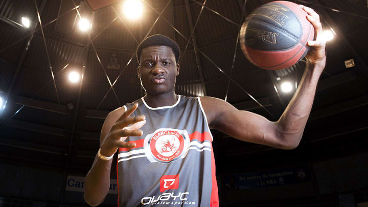 Clint Capela selected by Rockets with No. 25 pick in NBA draft Clint Capela selected by Rockets with No. 25 pick in NBA draft