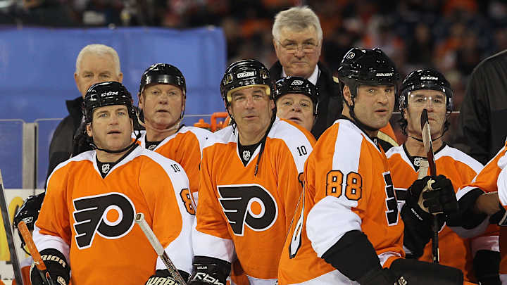 Eric Lindros, John LeClair, Eric Desjardins to enter Flyers HOF Eric Lindros, John LeClair, Eric Desjardins to enter Flyers HOF