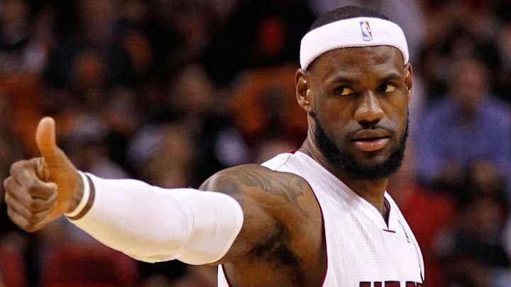 Powerade Snaps Back at Gatorade, Sprite Joins In, Because Beverage Beef Isn't Stupid Enough Yet