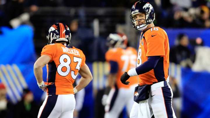 Peyton Manning harassed by Seattle's No. 1 defense in lopsided first half