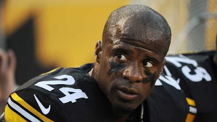 Steelers' Ike Taylor on broken arm: 'Ike will be back'