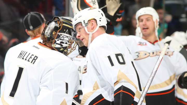 Ducks score six goals in 2nd period to beat Avs in wild game Ducks score six goals in 2nd period to beat Avs in wild game