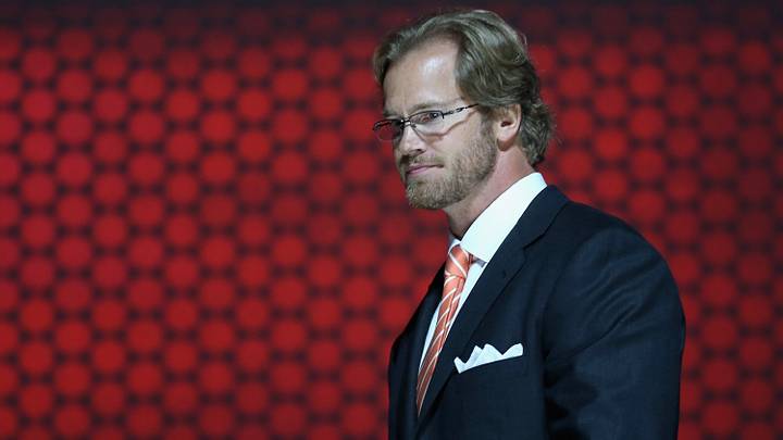 Report: Former defenseman Chris Pronger hired by NHL Player Safety