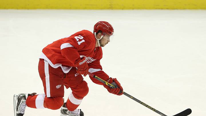 Detroit Red Wings sign Tomas Tatar to three-year deal Detroit Red Wings sign Tomas Tatar to three-year deal