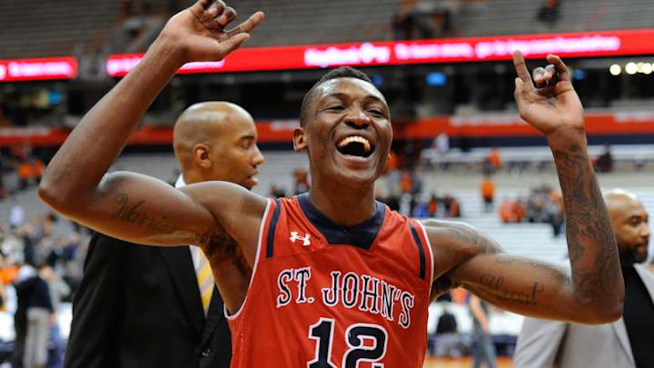 Watch: St. John's' Chris Obekpa stuffs Syracuse’s Michael Gbinije Watch: St. John's' Chris Obekpa stuffs Syracuse’s Michael Gbinije