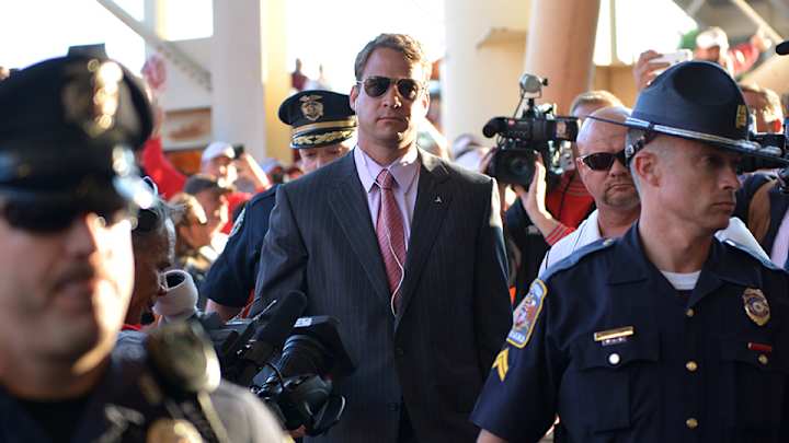 WATCH: Lane Kiffin returns to Tennessee WATCH: Lane Kiffin returns to Tennessee