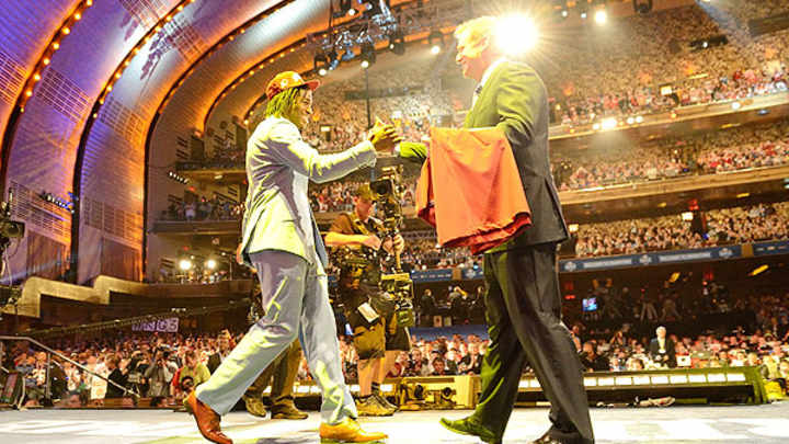 Redskins GM Bruce Allen says most teams don't want NFL draft pushed back Redskins GM Bruce Allen says most teams don't want NFL draft pushed back