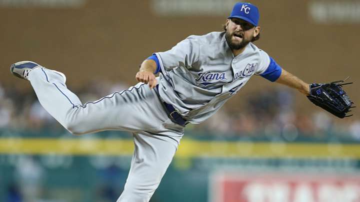 Luke Hochevar's season-ending elbow injury hurts Royals, but not mortally Luke Hochevar's season-ending elbow injury hurts Royals, but not mortally