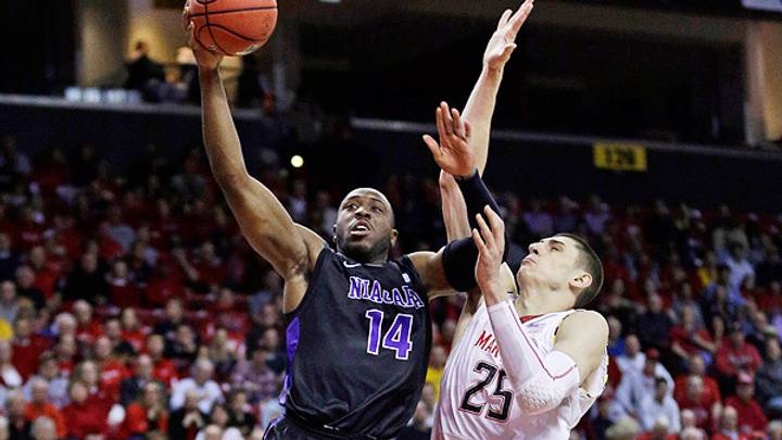 Niagara transfer Antoine Mason commits to Auburn Niagara transfer Antoine Mason commits to Auburn