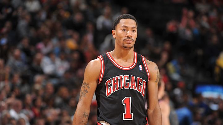 Derrick Rose's recruiting pitch to Carmelo: 'The game would be easy'