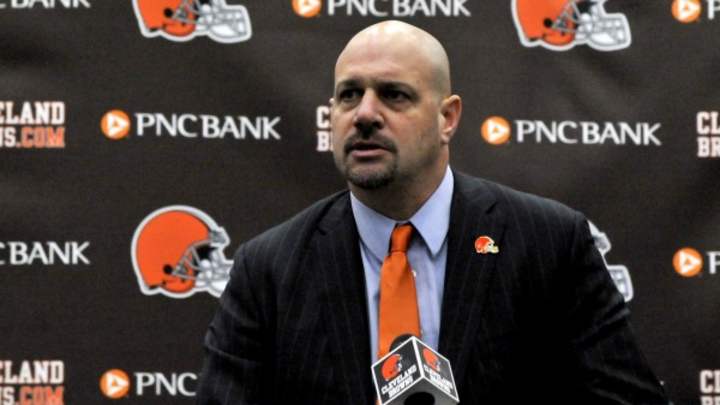 Browns coach Mike Pettine: Quarterback is an "obvious priority" Browns coach Mike Pettine: Quarterback is an "obvious priority"
