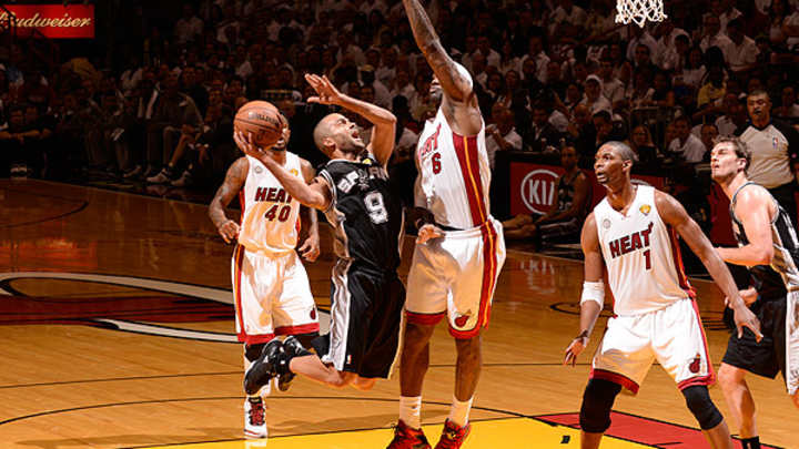 Gregg Popovich pins Game 2 loss on Big 3, but Tony Parker's response will decide series