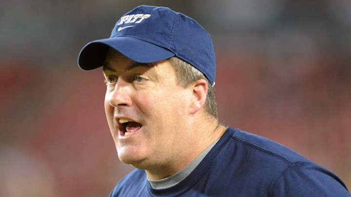 Pitt promotes Matt House to defensive coordinator