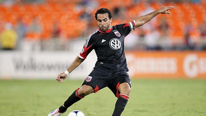 Report: D.C. United cuts ties with Dwayne De Rosario